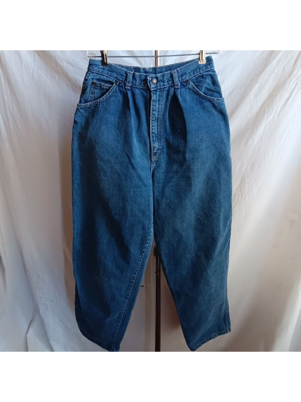 27x29 Vintage Jeans 80s High-Waisted Denim U.R. Free Women Pleated Front Baggy